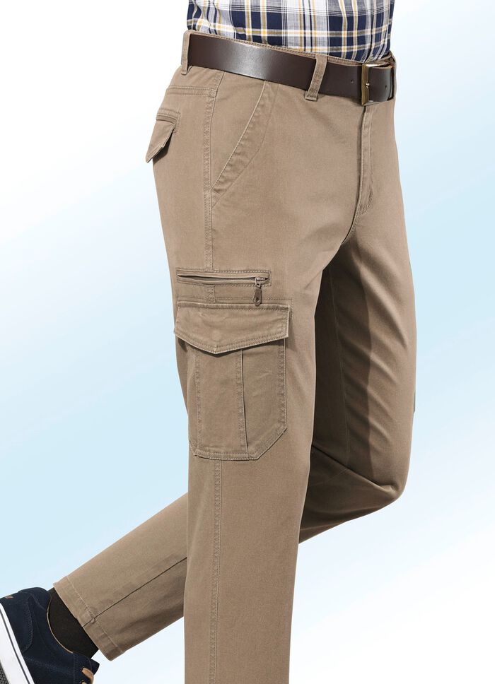Hose mit Cargotaschen in 3 Farben 