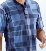 Nachthemd, kurzarm, mit Karodessin, Knopfleiste und Seitenschlitzen MARINE