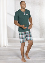 Shorty mit Knopfleiste und Brusttasche 