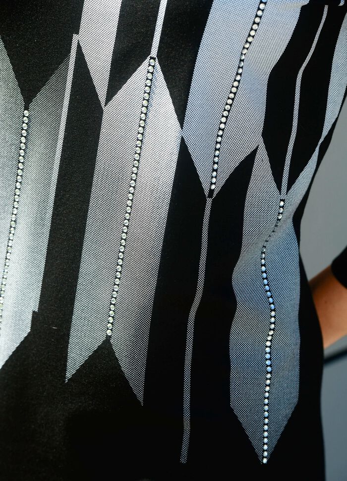 Shirt mit Kontrastdruck 