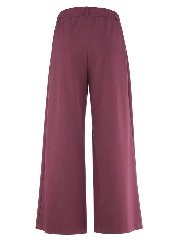 Hose in aktueller Palazzo-Form 