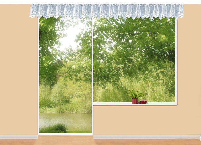 Querbehang mit leicht gebogtem Abschluss 