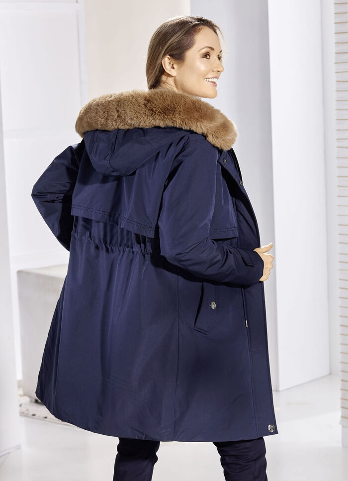 Kurzmantel mit verdeckter Klettleiste 