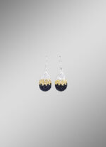 Funkelnde Ohrhaken mit Swarovski-Elements 