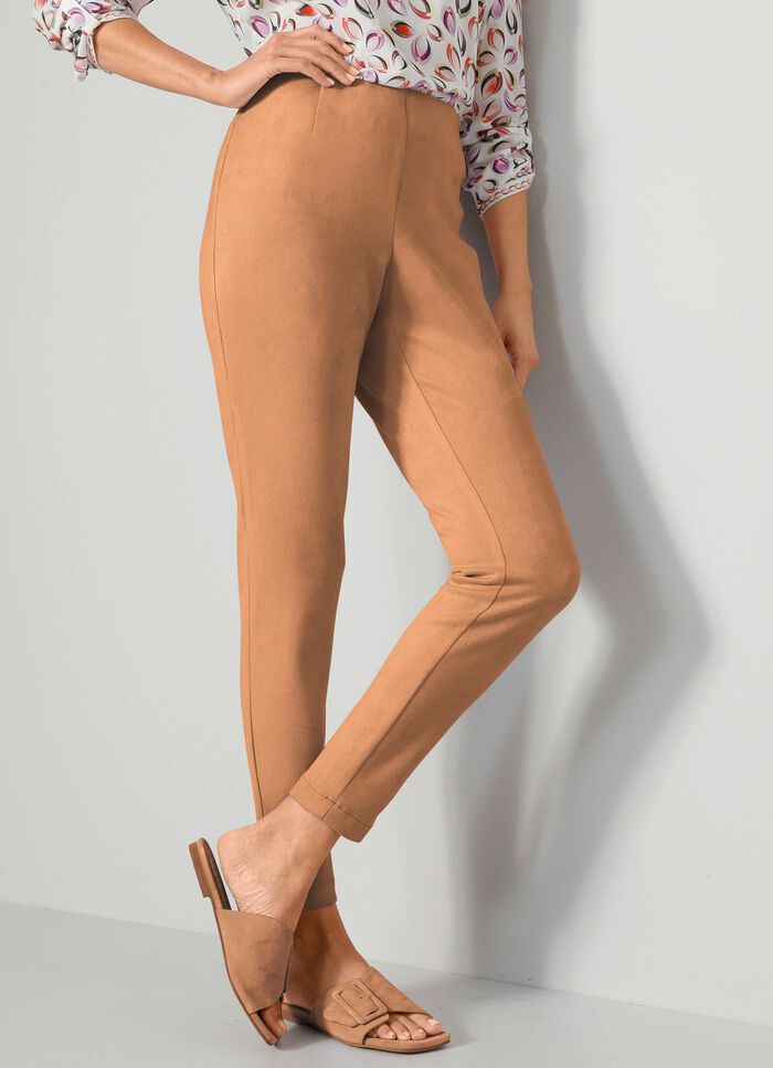 Hose mit schmaler Fu&szlig;weite 