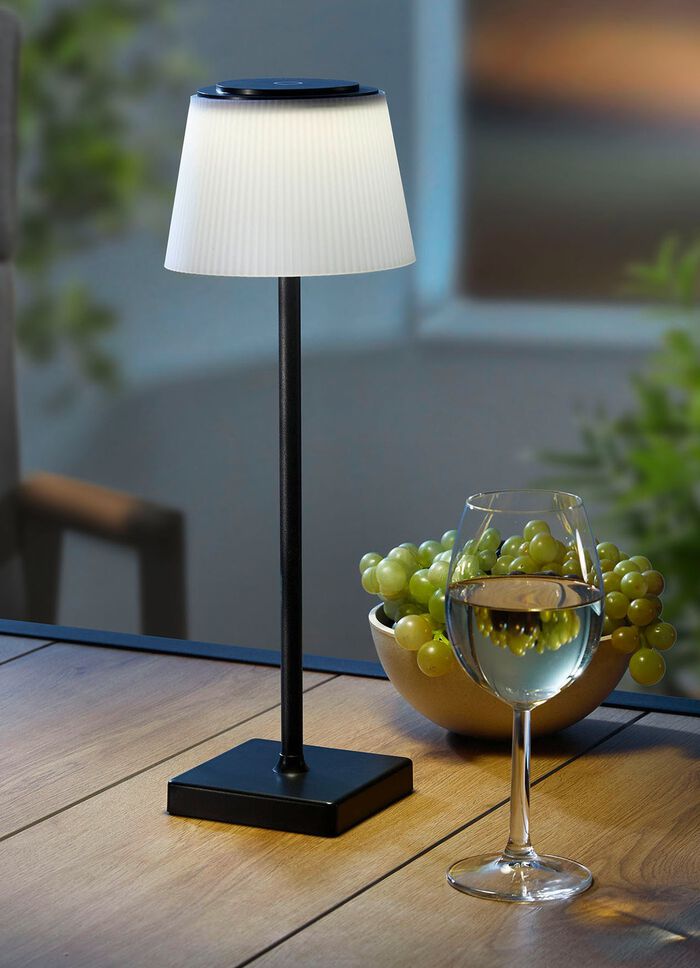 Tischleuchte aus mattschwarzem Metall 