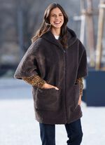 Cape mit fester Kapuze 