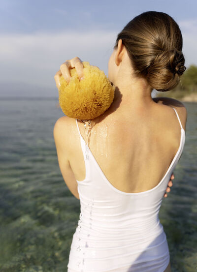 Badeschwamm aus natürlichem Material 