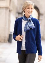 Strickjacke in flauschiger Boucléqualität 