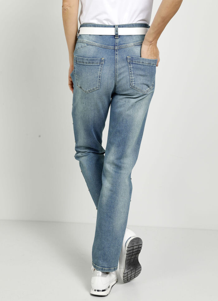 Jeans mit Nieten entlang der Seitennaht 