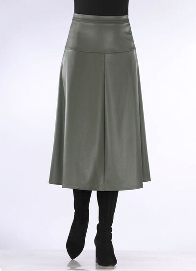 Rock in leichter Tellerform 