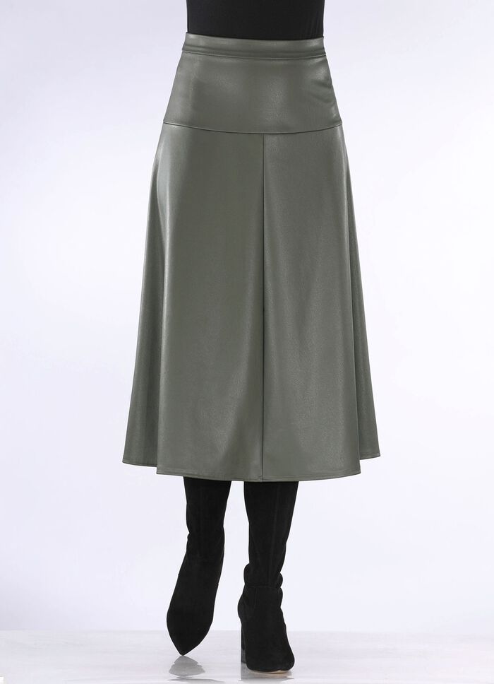 Rock in leichter Tellerform 