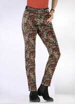 Hose in angesagter Tierfelldessinierung 