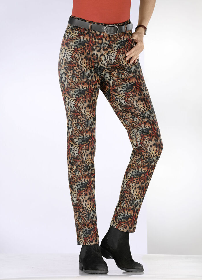 Hose in angesagter Tierfelldessinierung 