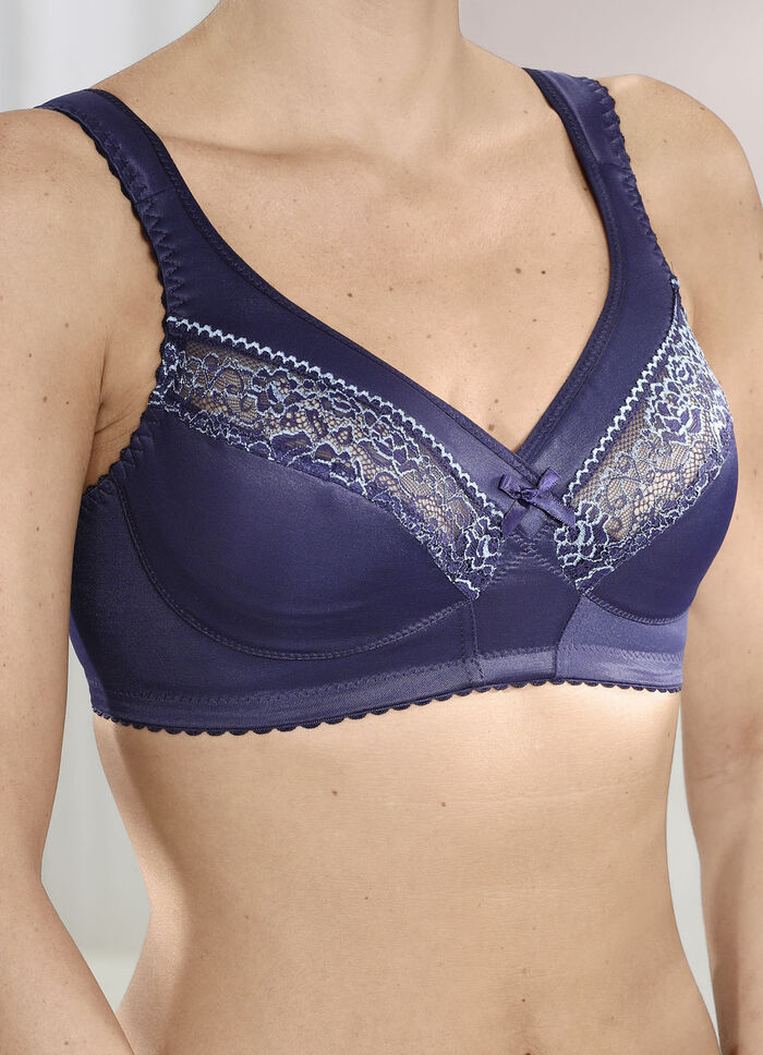 BH mit farbharmonischen Spitzeneins&auml;tzen 