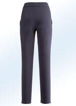 Sportive Hose in aktueller Knöchellänge MARINE