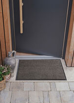 Unverw&uuml;stliche Schmutzfangmatte 