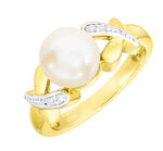 Edler Damenring mit Diamanten und  Akoya-Perle 