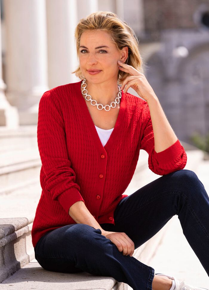 Strickjacke mit Z&ouml;pfchendessin ROT