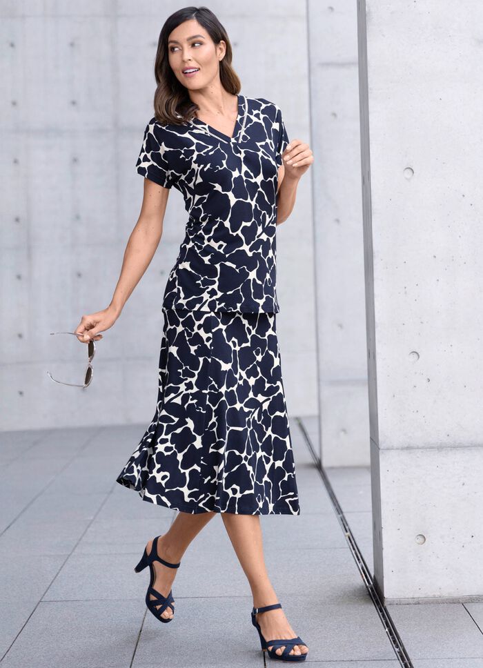 Rock in leicht ausgestellter Form 