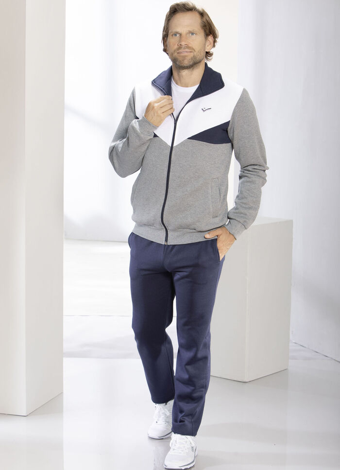 Freizeitanzug mit Seitentaschen 