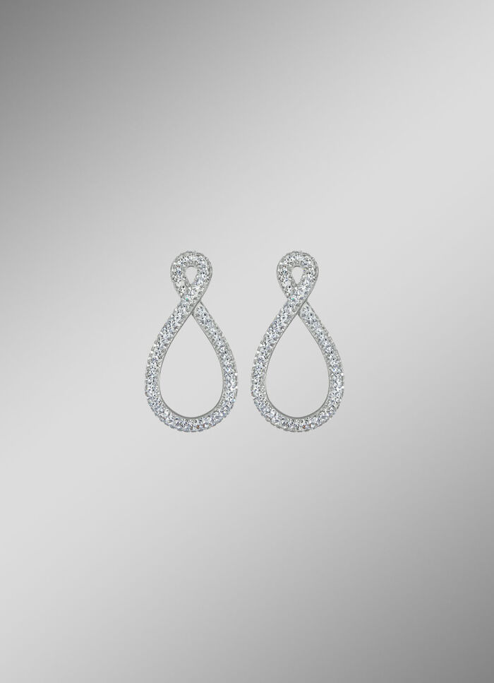 Funkelnde Eleganz: Ohrstecker mit Kristallen 