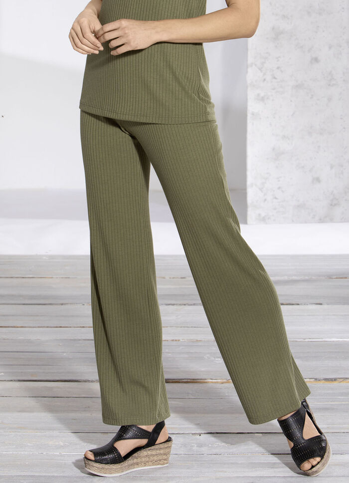 Supersofte Hose in bequemer Weite OLIV