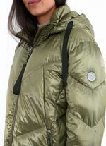 Funktionsjacke im Puffer-Style 