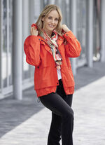 Funktionsjacke mit fester Kapuze 