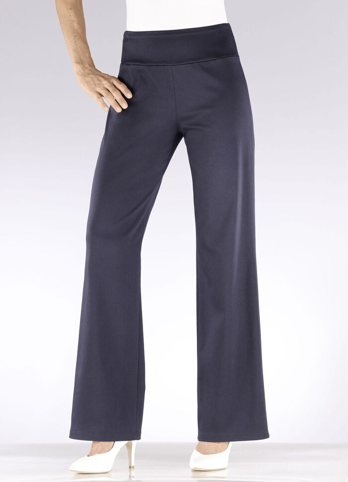 Soft-Stretch-Hose in modischer Weite MARINE