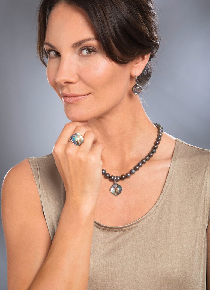 S&uuml;sswasser-Zuchtperlenkette: Ein Schmuckst&uuml;ck f&uuml;r die Ewigkeit 