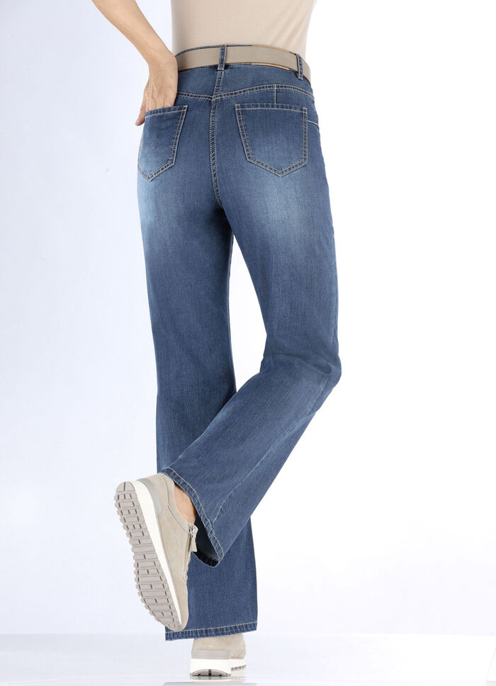 Modische Jeans in 5-Pocket-Form JEANSBLAU