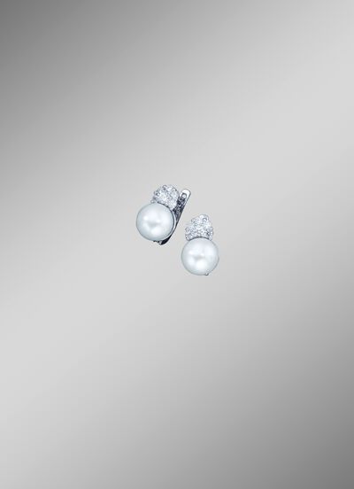 Ohrringe mit S&uuml;&szlig;wasser-Zuchtperlen und synth. Zirkonia 