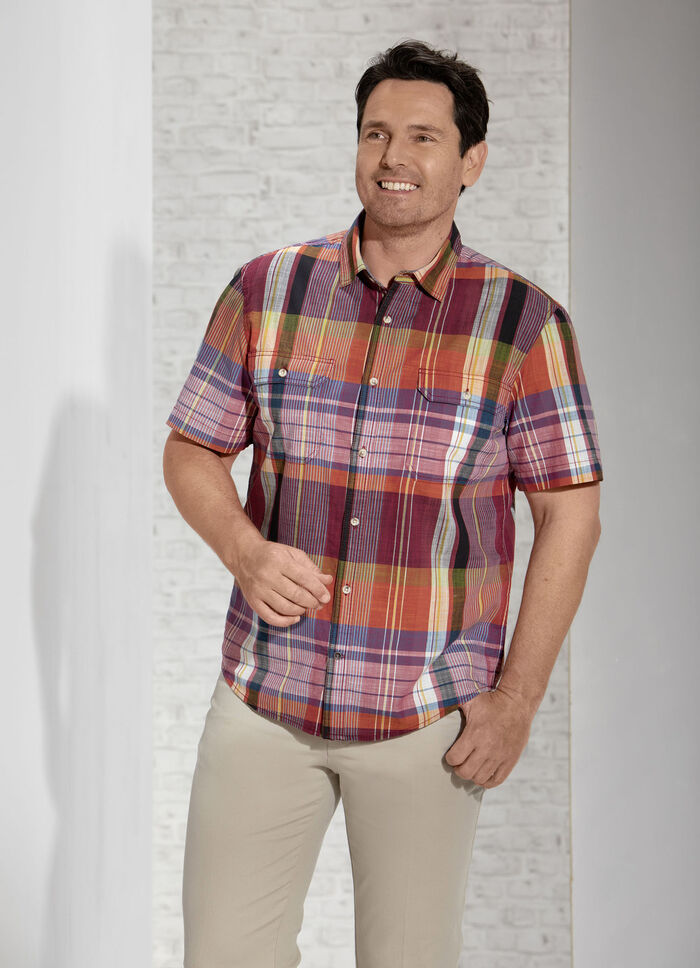 Kariertes Hemd mit Brustpattentaschen TERRAKOTTA-BORDEAUX-BUNT KARIERT