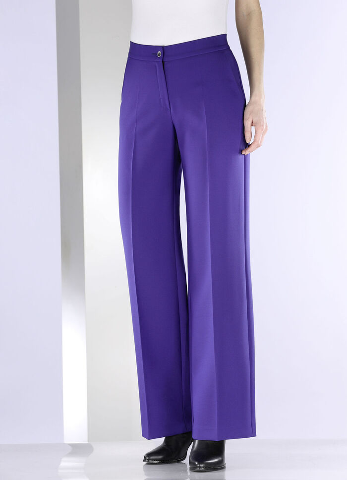 Hose in bequemer Weite ROYALBLAU