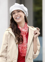 Leichte Damen-Ballonmütze mit Elastikeinsatz ECRU