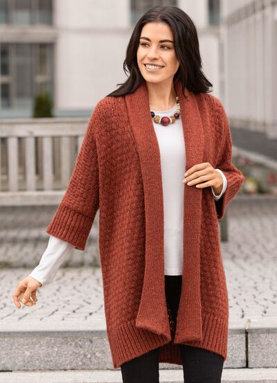 Strickjacke in Longform 