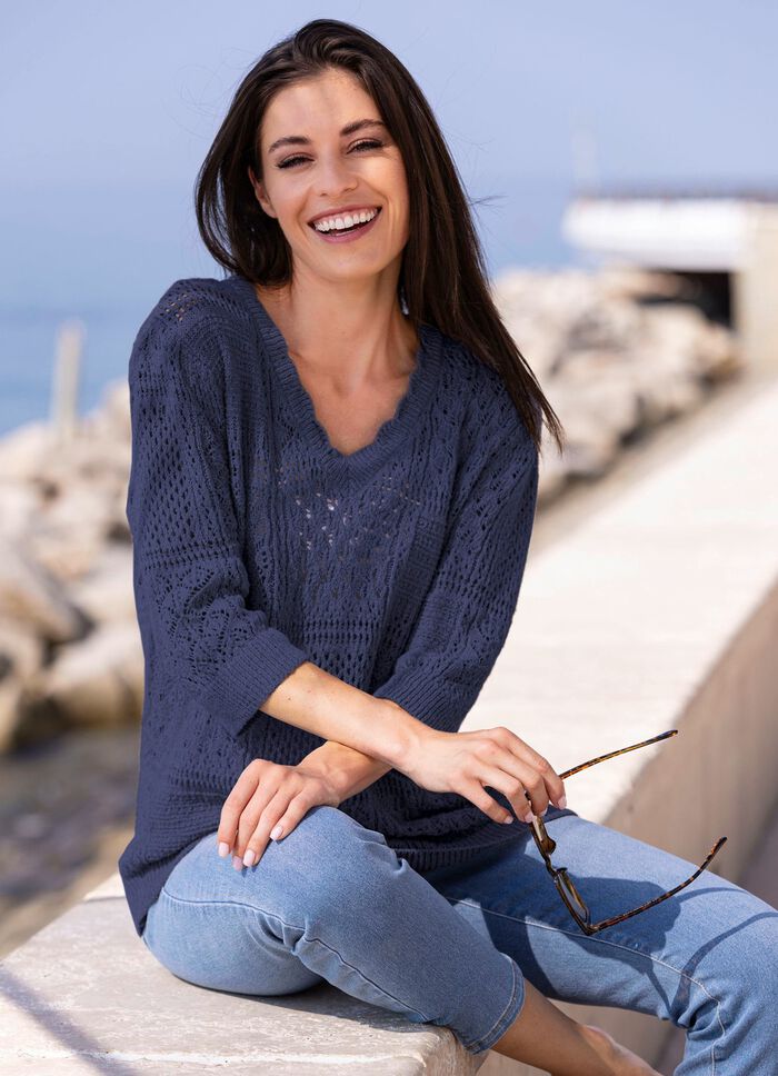 Pullover in Feinbouclé MARINE
