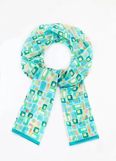Schal mit geometrischem Dessin 