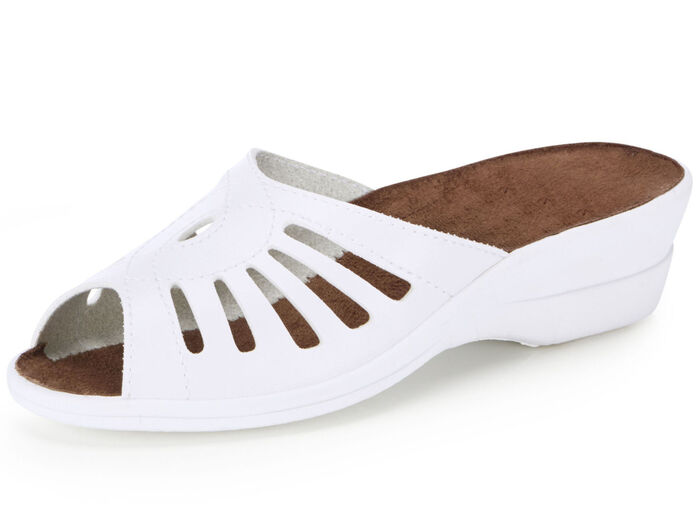 Pantolette mit Zierlochung WEISS