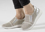 Caprice Slipper mit Glitzersteinchen GRAU-SILBER