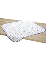 Wachstuch-Tischdecke in pflegeleichter Qualit&auml;t BLAU-WEISS