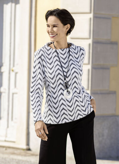 Flauschige Shirt-Tunika von laurakent 