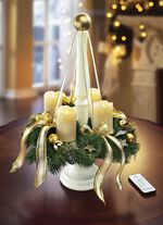 Adventskranz mit LED-Echtwachskerzen und Holzständer CREME