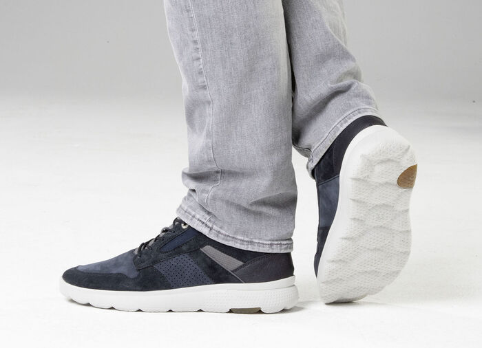 Waldl&auml;ufer Schn&uuml;rschuh mit Zier-Perforation DUNKELBLAU-JEANS