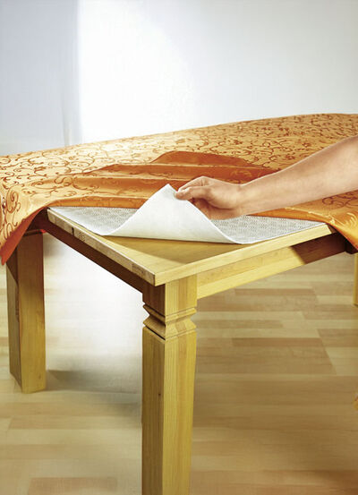 Rutschfester Tischschoner 