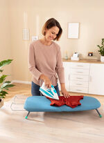 Faltbares Tischbügelbrett fürs schnelle Bügeln zwischendurch 