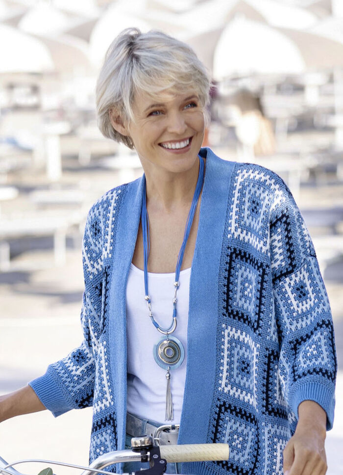 Angesagte Kordelkette mit Royal-blauem Anhänger 